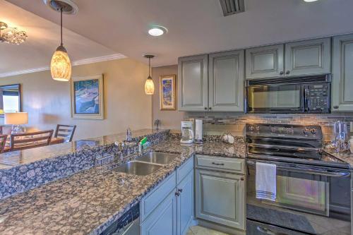 Apartamento 11th-floor Condo With View, 1 Block To Dining!