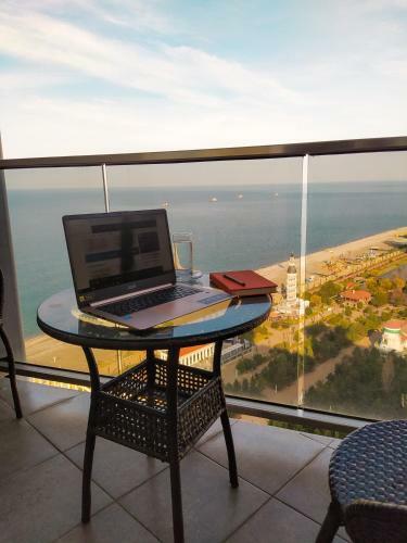 Sea To Sky Beachfront Apartment In Batumi