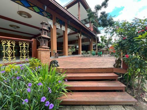 Hotel Romsak Lanna Resort Chiang Mai
