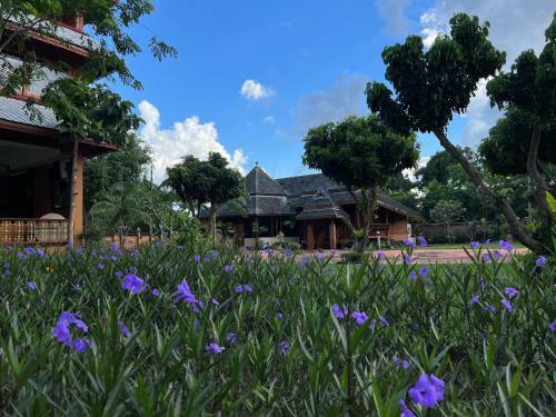 Hotel Romsak Lanna Resort Chiang Mai