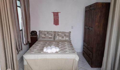 Bela Casa Localizada A 100 Metros Da Praia E Rio.