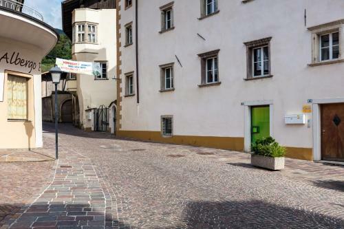 Albergo Diffuso Ela Living - Apartment City
