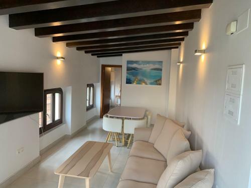 Plaza Negrito Apartments