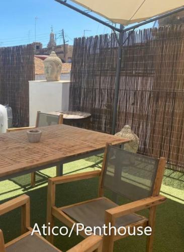 Plaza Negrito Apartments