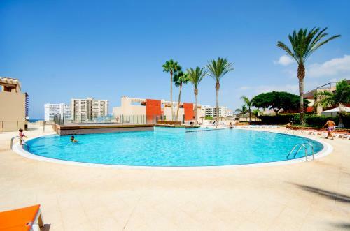 Modern Duplex With Heated Pool & 360� Sea Views