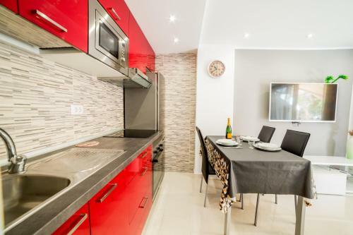 Apartamento Un Dormitorio En Playa De Las Am�ricas