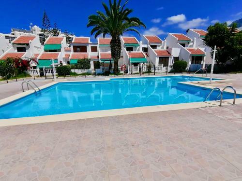Sunny Villa Holiday Home