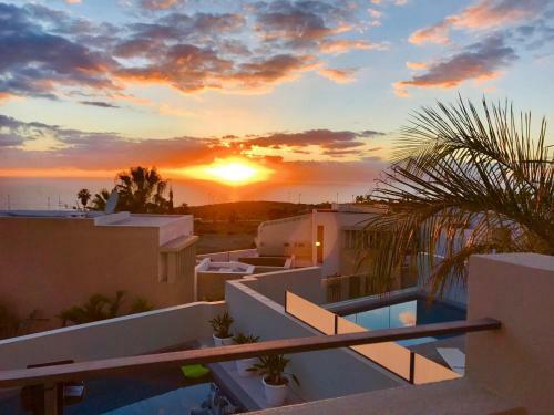 Villa With Heated Pool Near Golf Costa Adeje