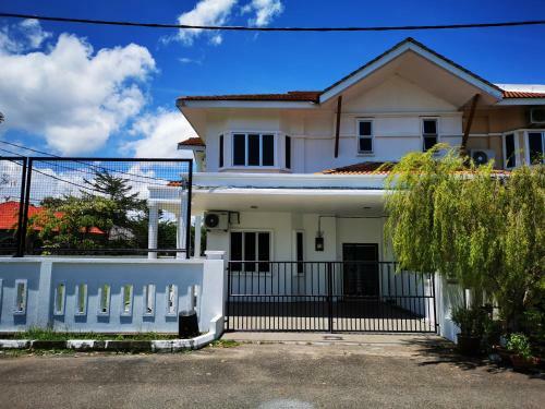 Suite 18 Boutique Homestay