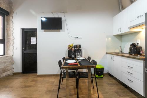 Apartamento 3 Calle Donoso Cort�s