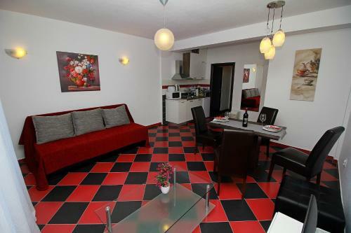Apartmani Bo?ena Makarska