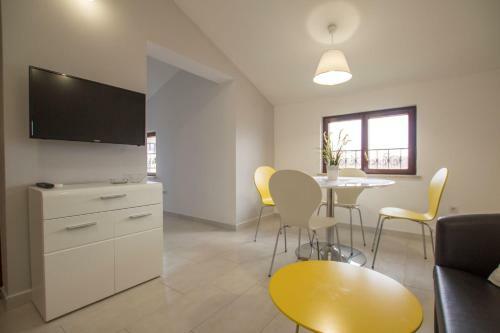 Hostal Apartments And Rooms Irena
