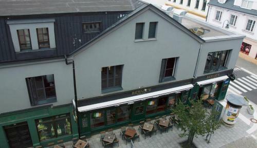 Apartamentos Designer Loft At Stodoln� Street