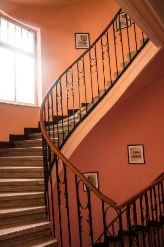 Apartamentos Designer Loft At Stodoln� Street