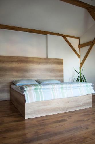Apartamentos Designer Loft At Stodoln� Street