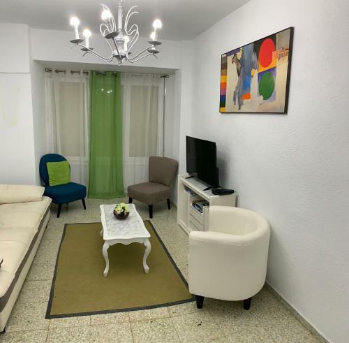 Delightful 3 Bedroom Apartment With Terrace E1ev