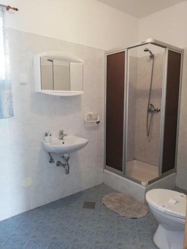 Hostal Guest House Surina