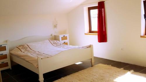 Gracia Apartments
