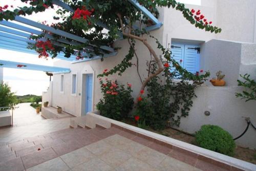 Pirgos Stelida Hotel