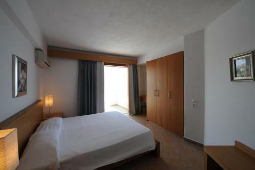 Cape Kanapitsa Hotel & Suites