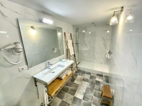 Apartamento Hotel Les Agudes