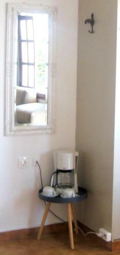 Corina Apartments