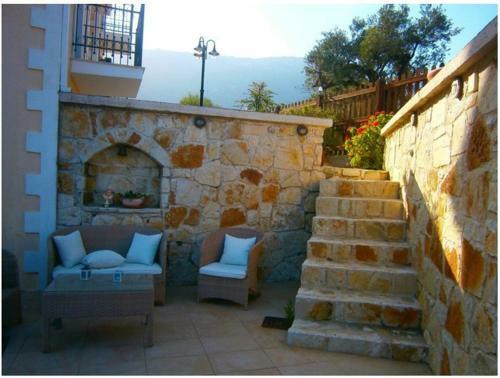 Apartamento Iriana Village Inn