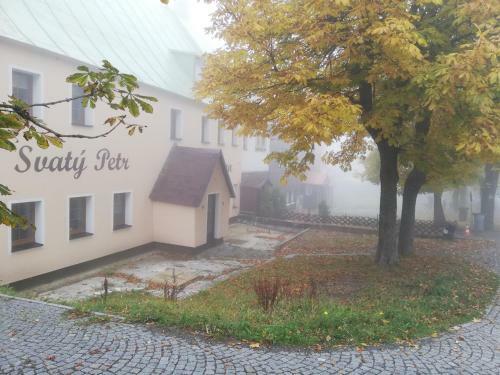 Hostal Penzion Svat� Petr