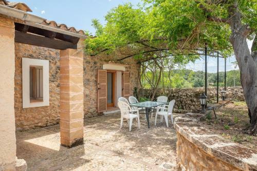 Casa Rubi Y Cas Capella