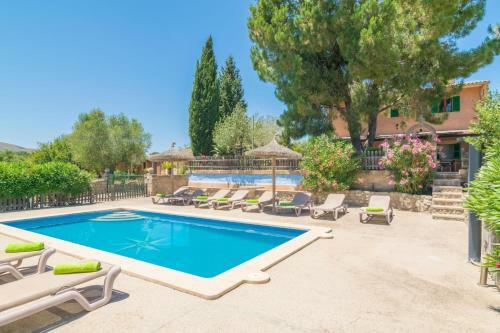 Villa Cas Capell� & Casa Rub�