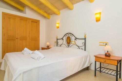 Villa Cas Capell� & Casa Rub�