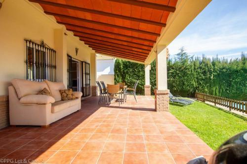 Dra001 Chalet Con Piscina Privada Y Jardin