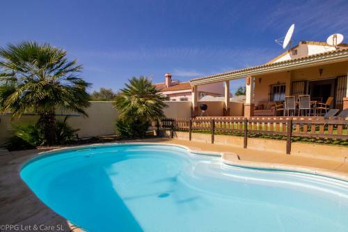 Dra001 Chalet Con Piscina Privada Y Jardin