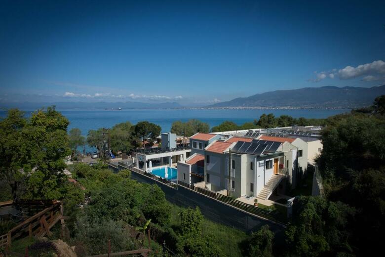 Aparthotel Mantinia Bay Hotel