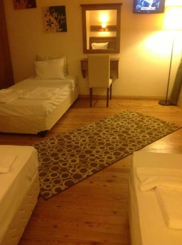 Rhebas Hotel