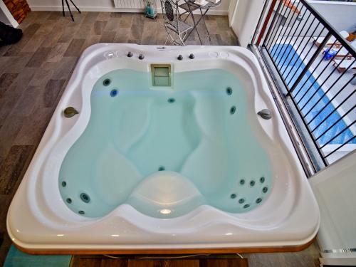Superior Villa Antea With Jacuzzi & Pool