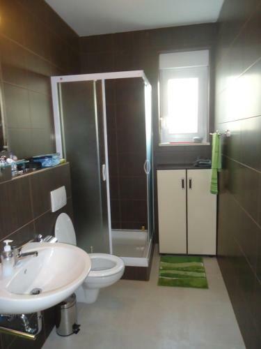 Blue Moon Residence Apartment D02 With Splendid Seaview