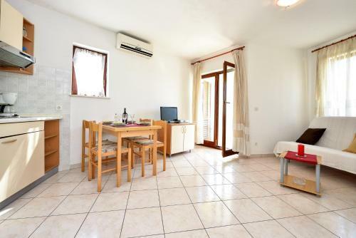 Apartments Ana