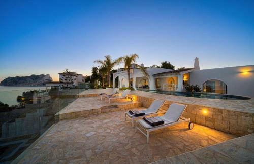 Villa Vertigo- Managed By Almarina