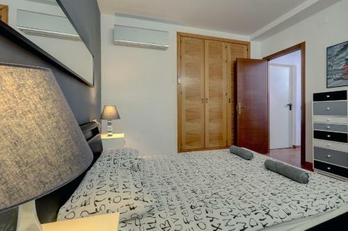 Villa In Puerto Marina With Private Pool