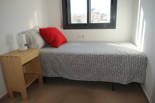 New & Sunny Apartment