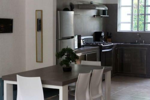 Buda Caribe�o -private Pool And Grill-