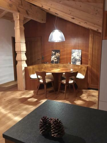 Chalet-style Apartment With Matterhorn View