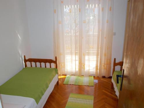 Apartments With A Parking Space Businci, Ciovo - 4667