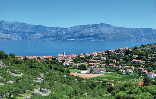 Holiday Home Postira Mala Lozna