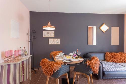 Apartments Marhela Jakov