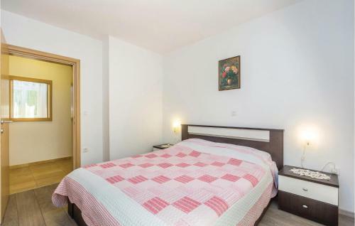 Apartment Stran III