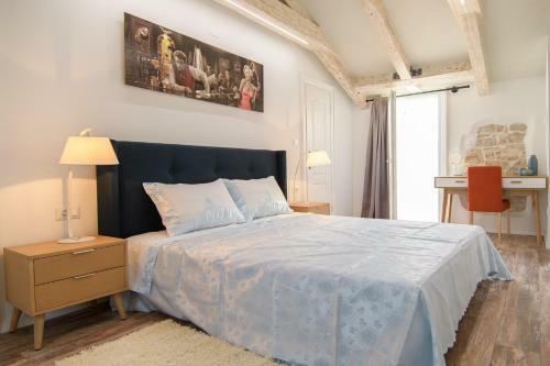 Apartment Borgo 8