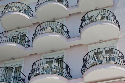 Hotel Vali