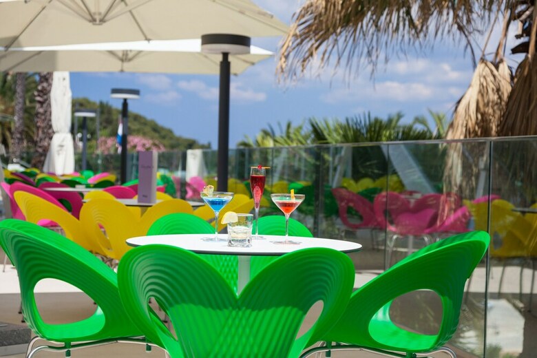 Hotel Lafodia Sea Resort